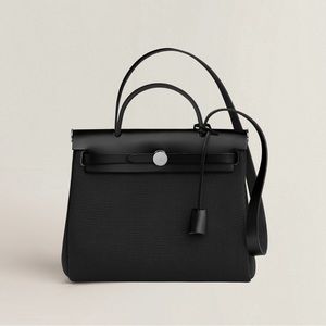 Hermès Herbag 31 in black (Noir/Noir) with palladium hardware